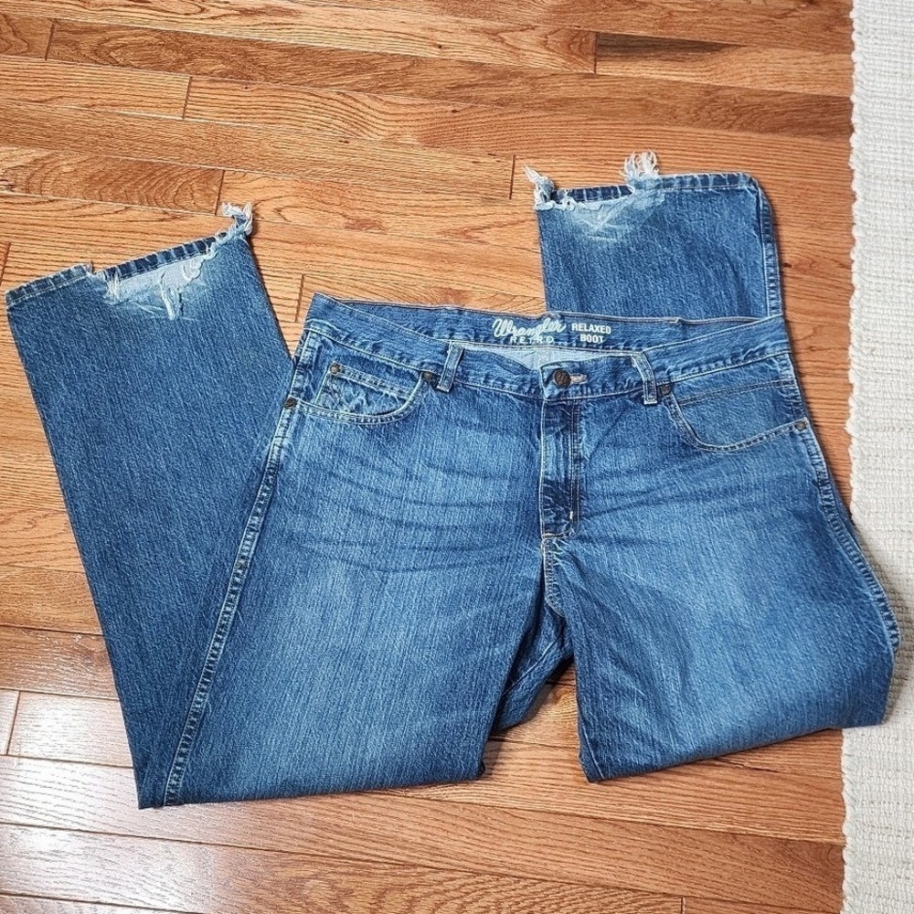 Wrangler Relaxed Boot‎ Jeans Distressed Medium Wash Grunge 38x32